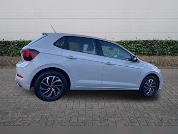 Used Volkswagen Polo 2022 for sale - 77575977: Photo