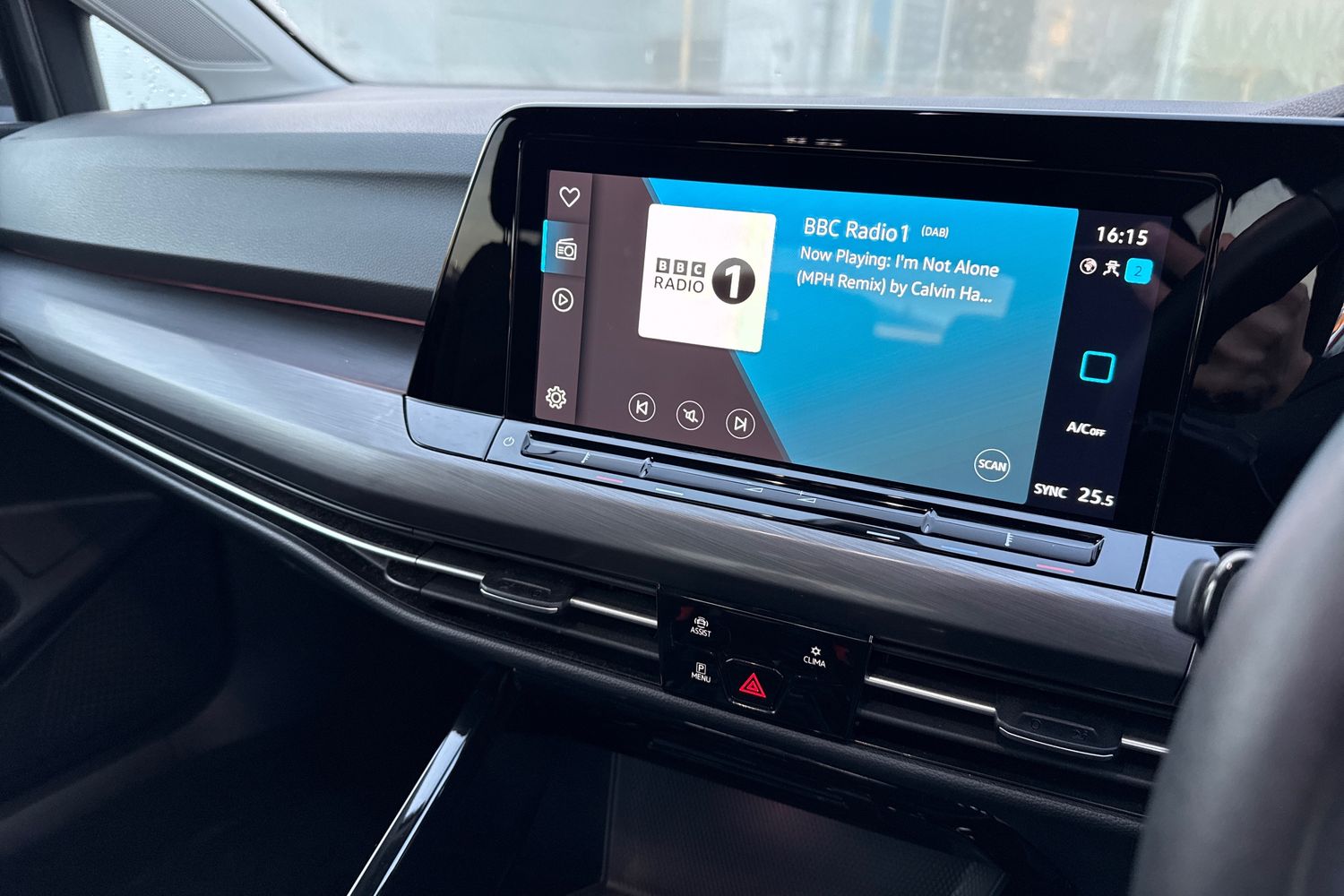 Used Volkswagen Golf 2023 for sale - 76937250: Photo 11