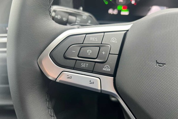 Used Volkswagen Tiguan 2024 for sale - 72142219: Photo 13