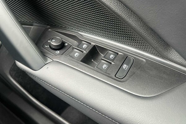 Used Volkswagen Tiguan 2024 for sale - 72142219: Photo 18