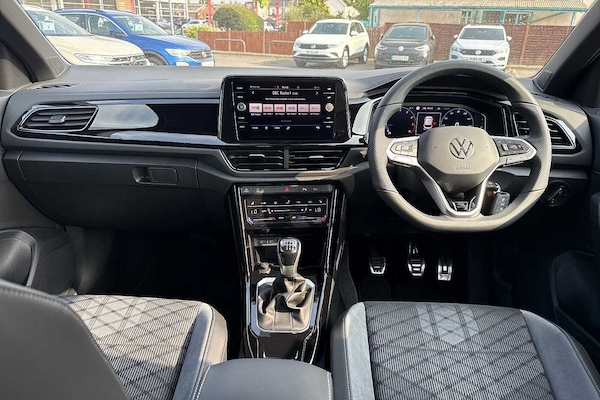 Used Volkswagen T-Roc 2025 for sale - 74535700: Photo 8