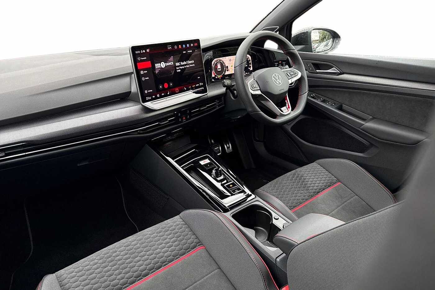 Used Volkswagen Golf 2026 for sale - 77346330: Photo 2