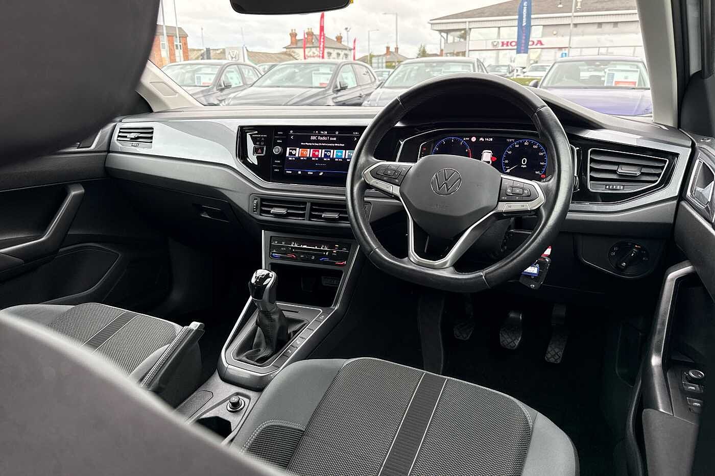 Used Volkswagen Polo 2023 for sale - 76261190: Photo 32