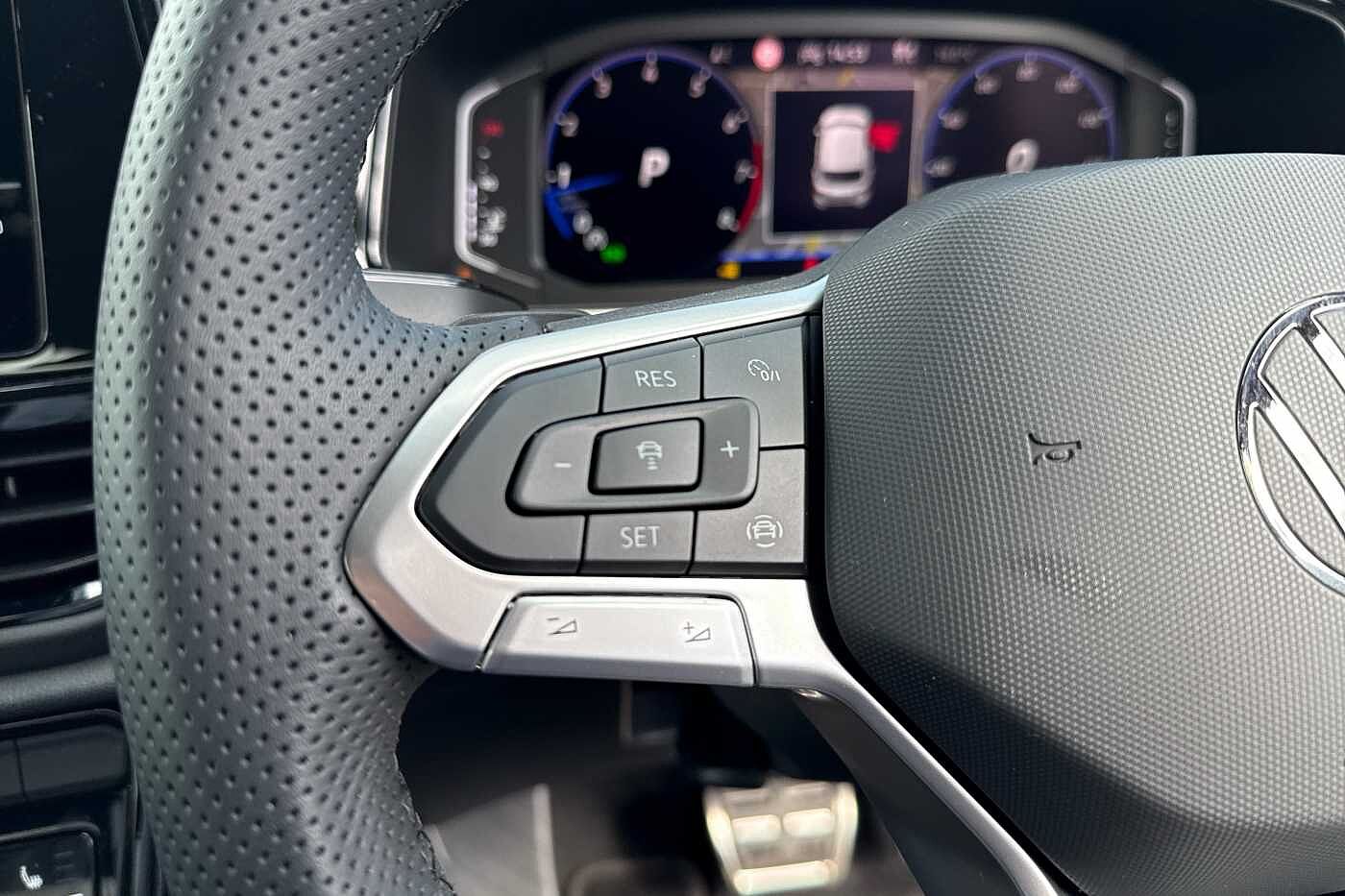 Used Volkswagen T-Roc 2025 for sale - 75450956: Photo 18