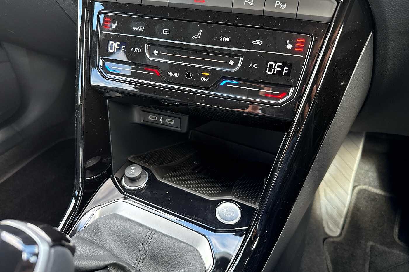 Used Volkswagen T-Roc 2025 for sale - 75450956: Photo 21