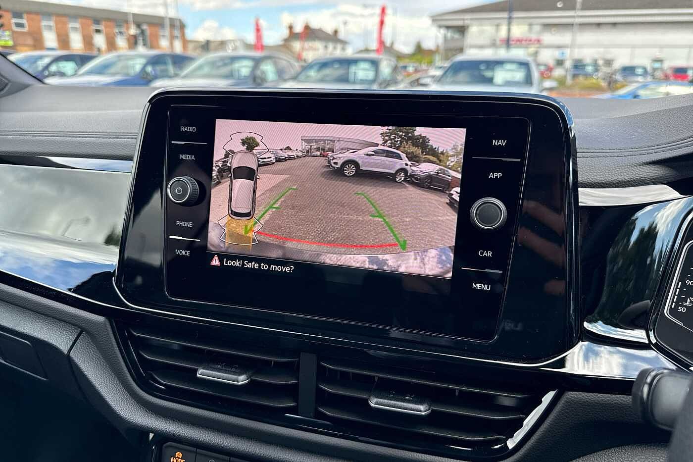 Used Volkswagen T-Roc 2025 for sale - 75450956: Photo 24