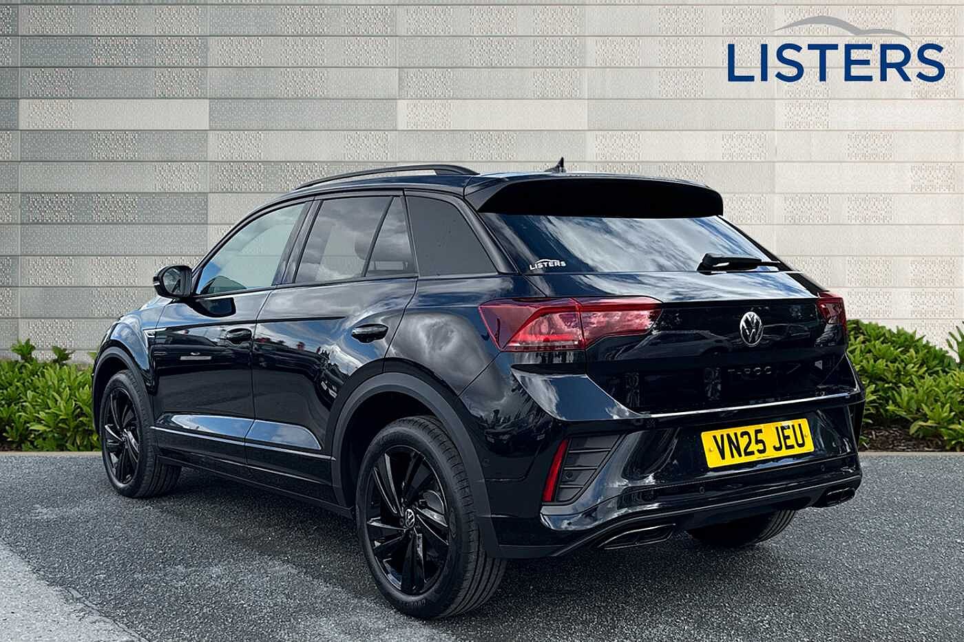 Used Volkswagen T-Roc 2025 for sale - 75450956: Photo 3