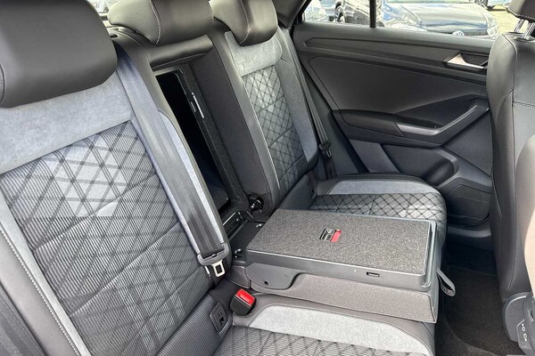 Used Volkswagen T-Roc 2025 for sale - 75450956: Photo 33
