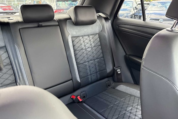 Used Volkswagen T-Roc 2025 for sale - 75450956: Photo 50