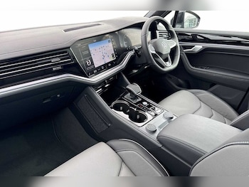 Used Volkswagen Touareg 2026 for sale - 78088132: Photo