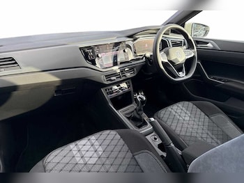 Used Volkswagen Polo 2025 for sale - 77397094: Photo