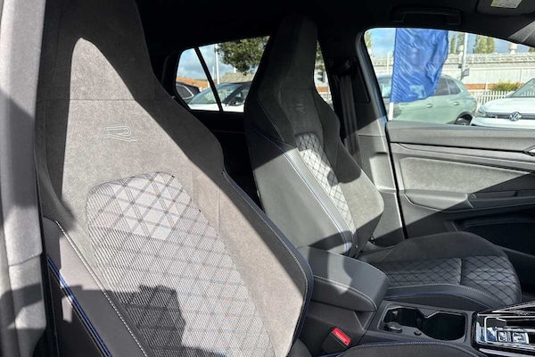 Used Volkswagen Golf 2025 for sale - 75450957: Photo 13