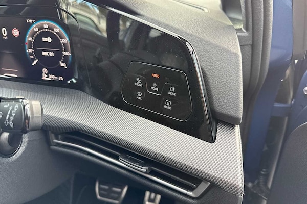 Used Volkswagen Golf 2025 for sale - 75450957: Photo 50