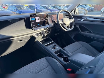 Used Volkswagen Tiguan 2024 for sale - 76434186: Photo