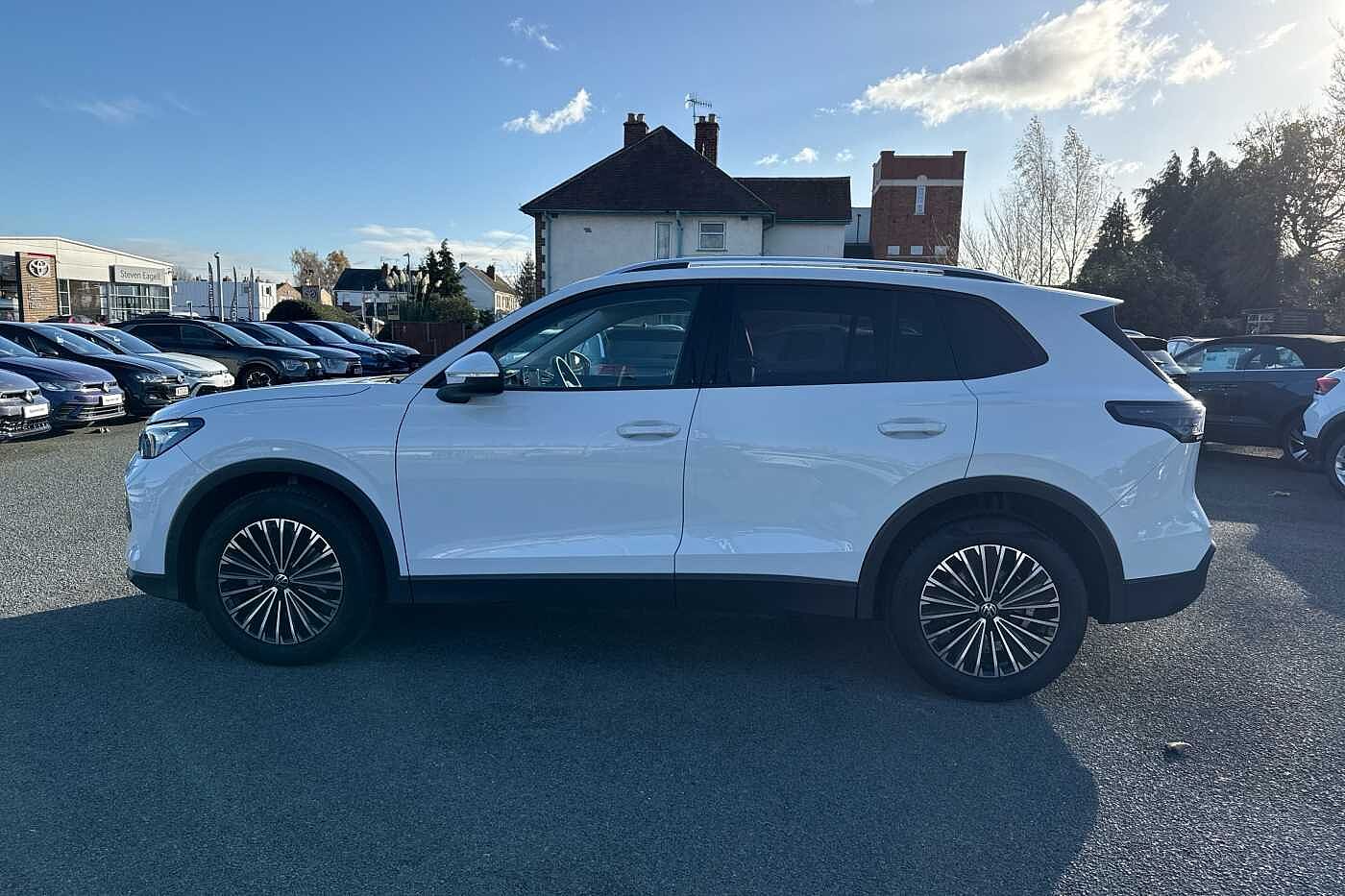 Used Volkswagen Tiguan 2024 for sale - 76434186: Photo 46