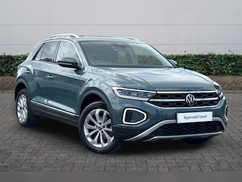 Used Volkswagen T-Roc 2023 for sale - 78405929: Photo