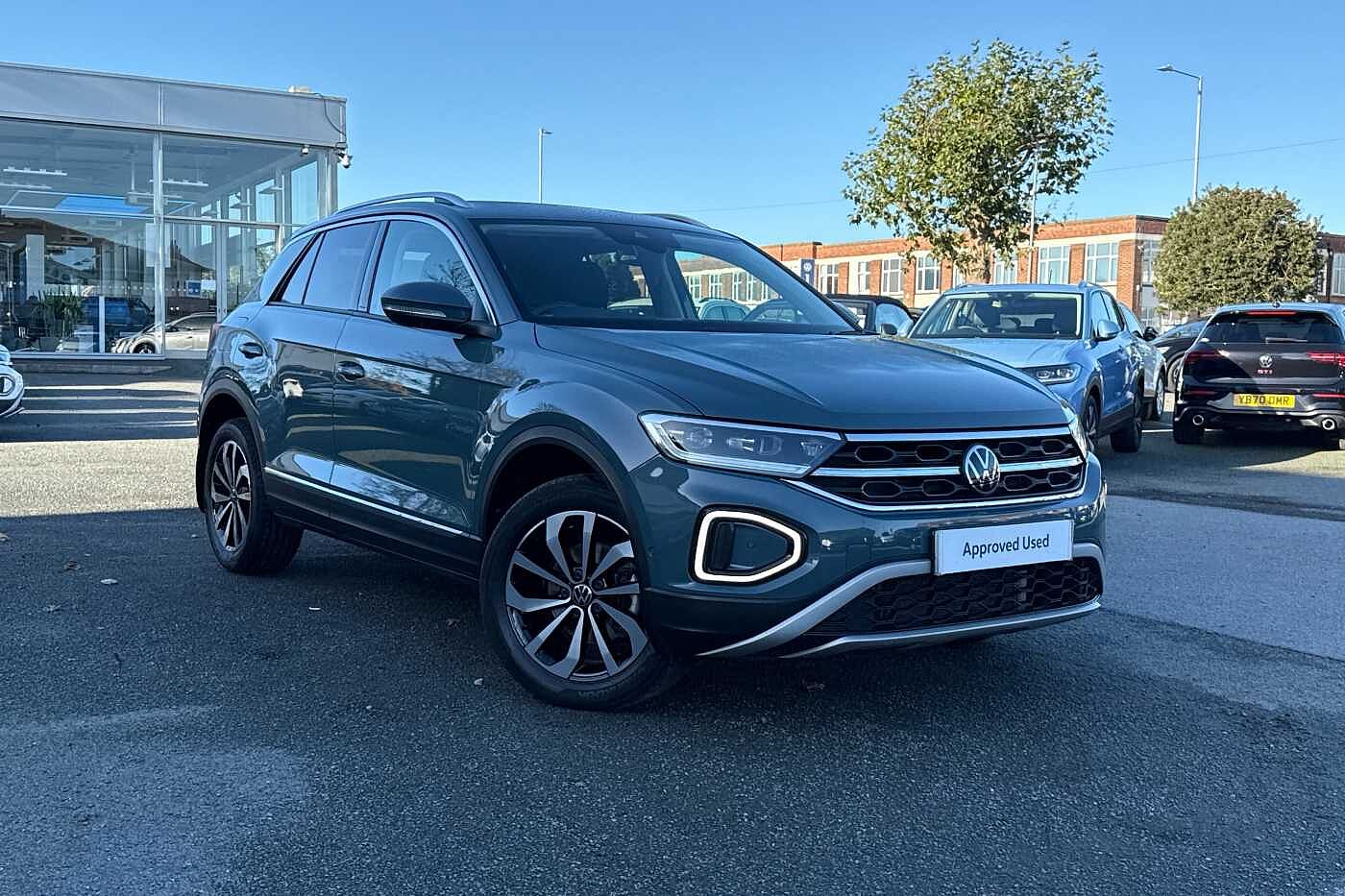 Used Volkswagen T-Roc 2023 for sale - 76539545: Photo 1