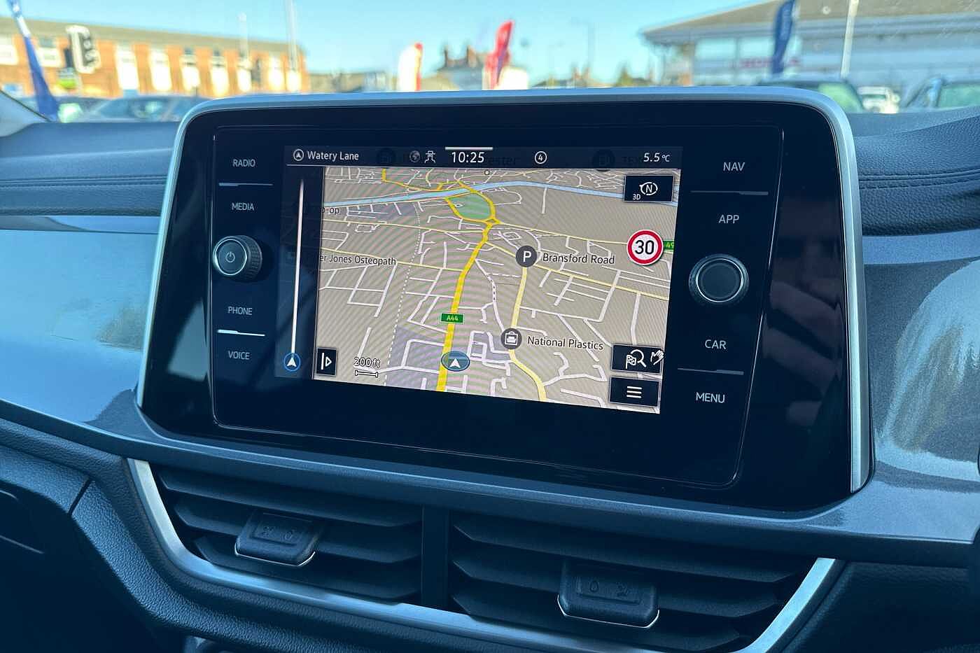 Used Volkswagen T-Roc 2023 for sale - 76539545: Photo 27