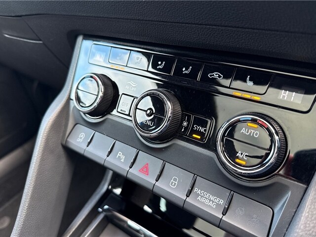 Used Skoda Karoq 2022 for sale - 76296950: Photo 18