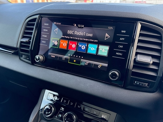 Used Skoda Karoq 2022 for sale - 76296950: Photo 8