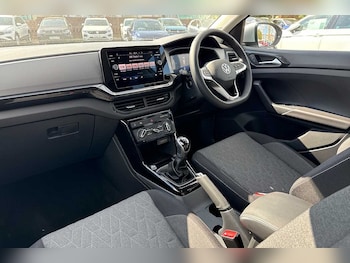 Used Volkswagen T-Cross 2025 for sale - 75688140: Photo