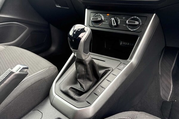 Used Volkswagen Polo 2023 for sale - 76139785: Photo 10