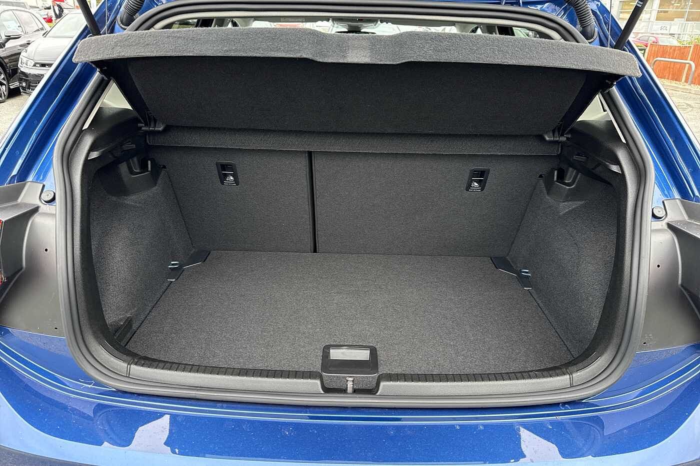 Used Volkswagen Polo 2023 for sale - 76139785: Photo 12