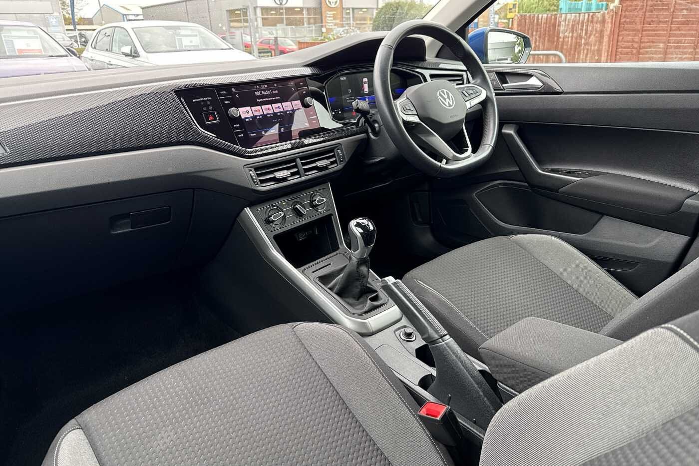 Used Volkswagen Polo 2023 for sale - 76139785: Photo 2