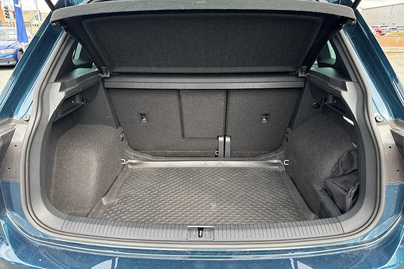 Used Volkswagen Tiguan 2023 for sale - 76190710: Photo 12