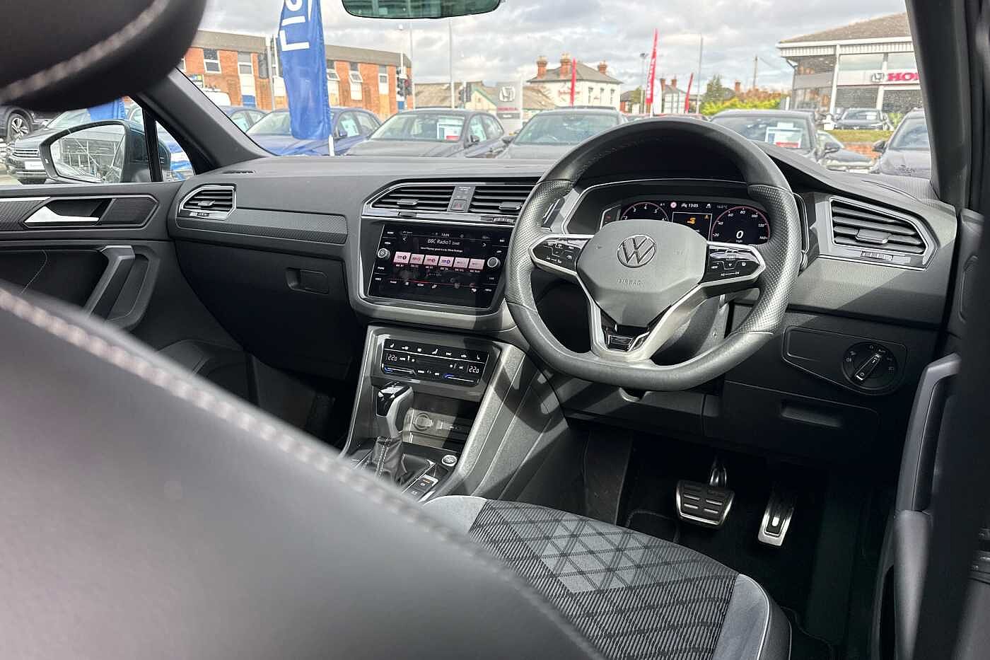 Used Volkswagen Tiguan 2023 for sale - 76190710: Photo 31