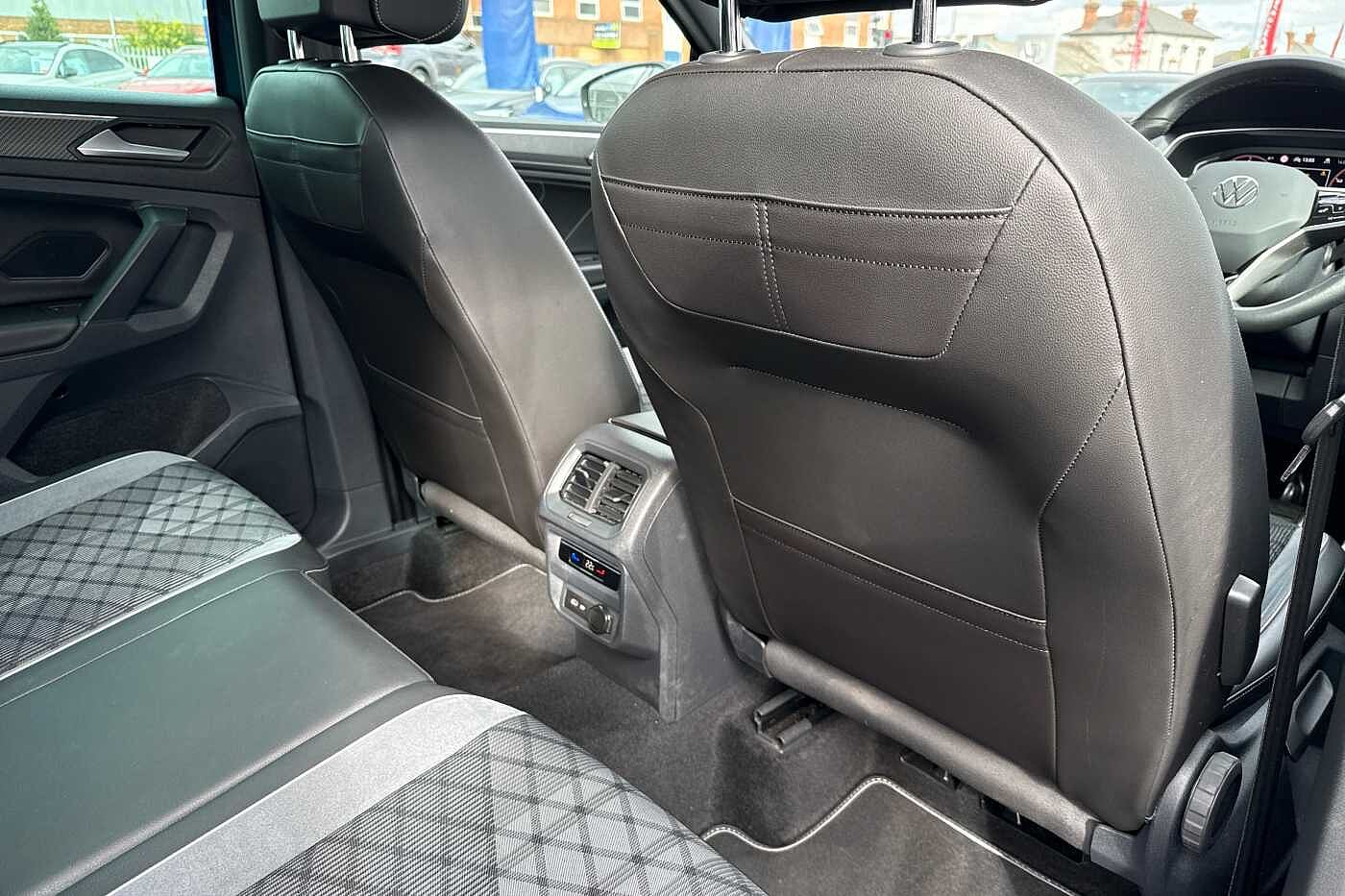 Used Volkswagen Tiguan 2023 for sale - 76190710: Photo 32