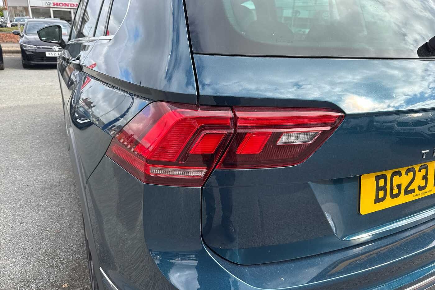 Used Volkswagen Tiguan 2023 for sale - 76190710: Photo 44