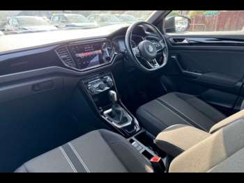 Used Volkswagen T-Roc 2021 for sale - 74959853: Photo