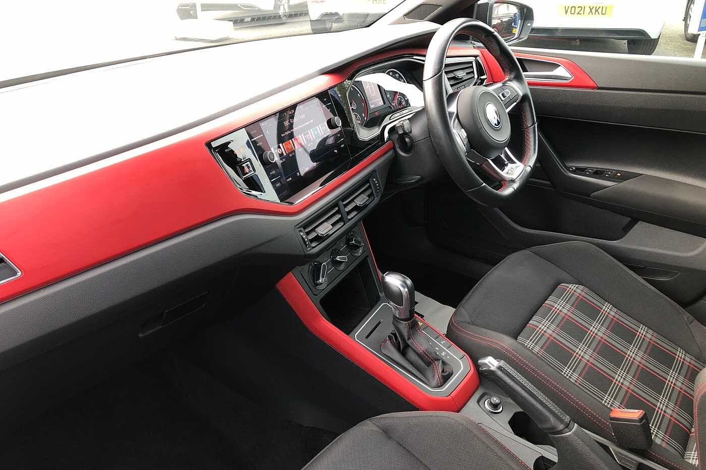 Used Volkswagen Polo 2021 for sale - 76389722: Photo 2