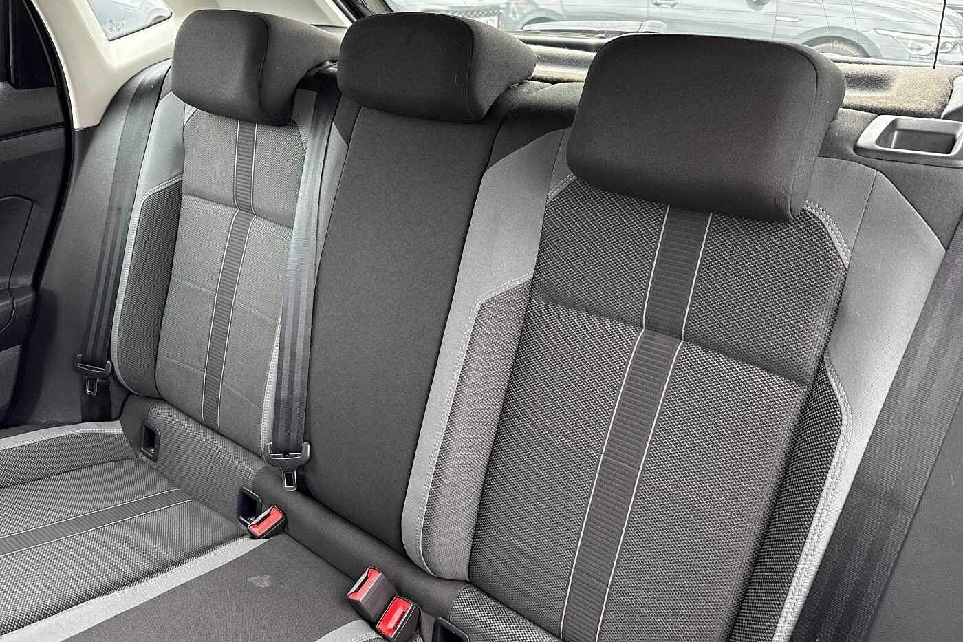 Used Volkswagen Polo 2022 for sale - 76154362: Photo 11