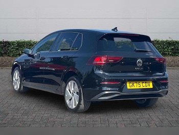 Used Volkswagen Golf 2025 for sale - 79133534: Photo