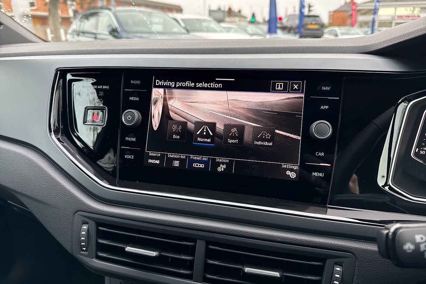 Used Volkswagen Taigo 2025 for sale - 76800547: Photo 28