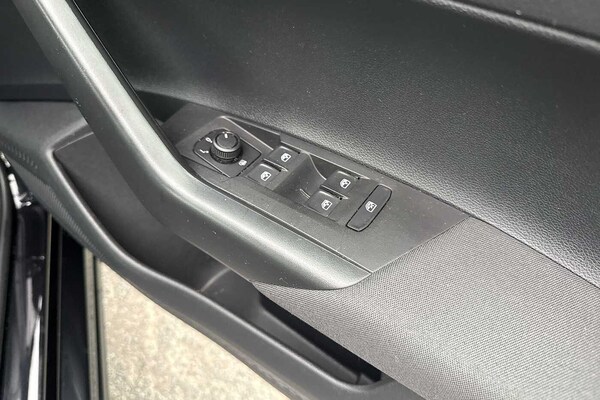 Used Volkswagen Polo 2020 for sale - 76139818: Photo 28