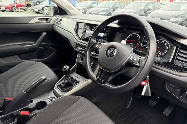 Used Volkswagen Polo 2020 for sale - 76139818: Photo 6
