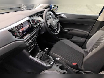 Used Volkswagen Polo 2021 for sale - 76888263: Photo