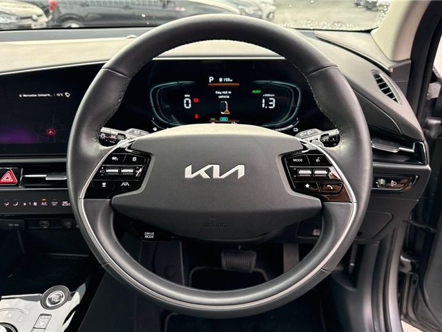 Used Kia Niro 2023 for sale - 76434250: Photo 10