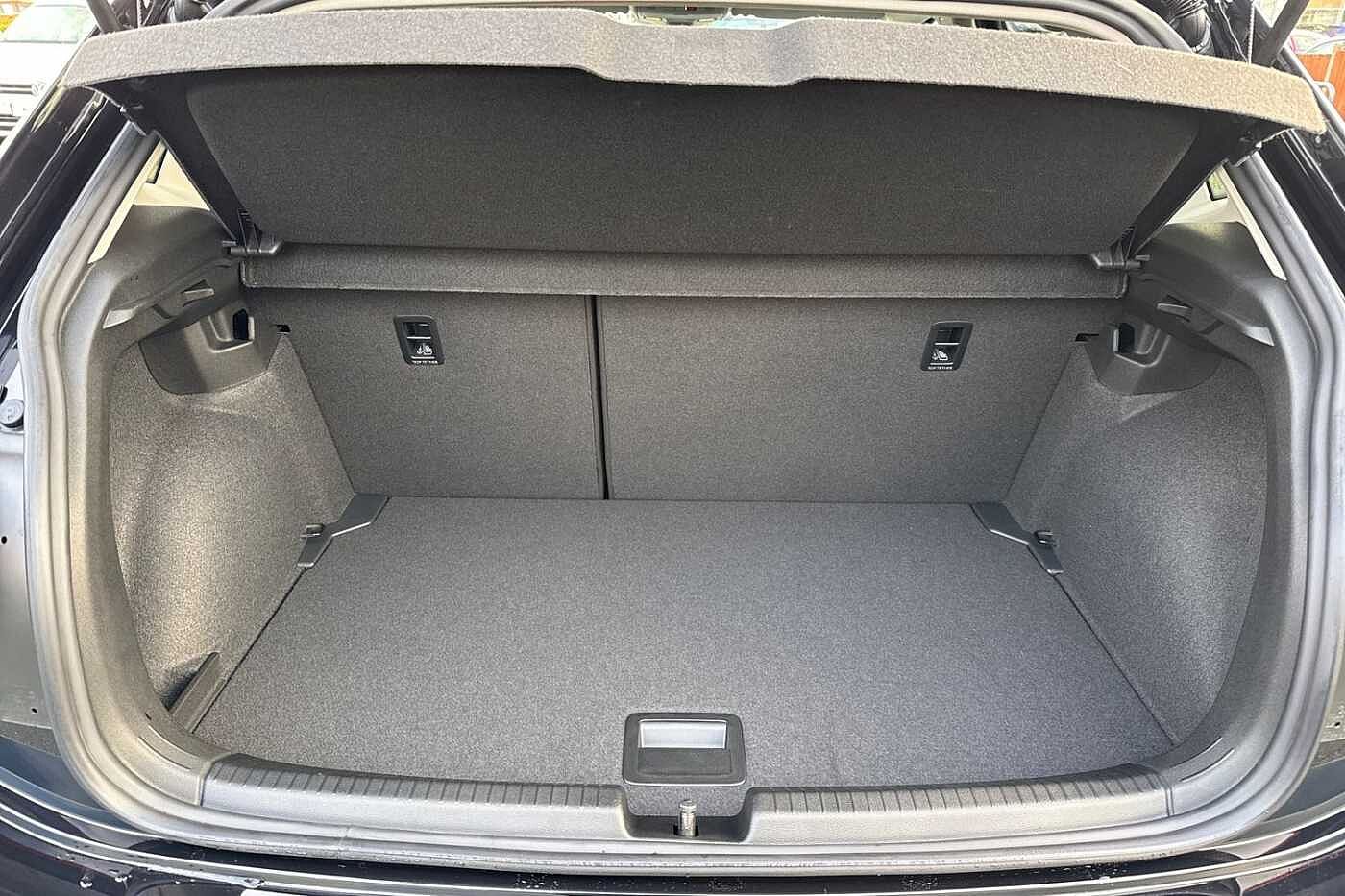 Used Volkswagen Polo 2025 for sale - 76154285: Photo 11