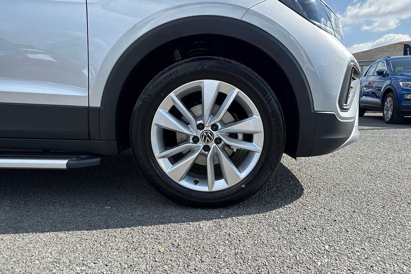 Used Volkswagen T-Cross 2025 for sale - 76154384: Photo 5