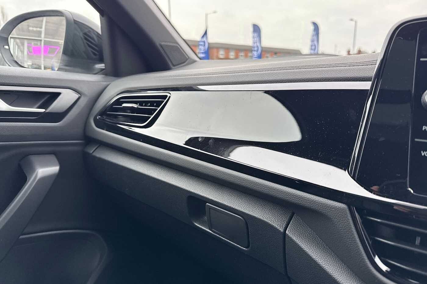 Used Volkswagen T-Roc 2026 for sale - 77412984: Photo 21