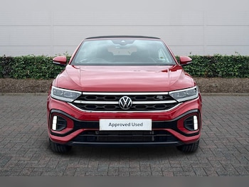 Used Volkswagen T-Roc 2024 for sale - 78087980: Photo