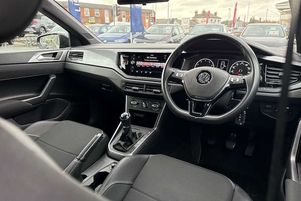 Used Volkswagen Polo 2020 for sale - 76086160: Photo 30