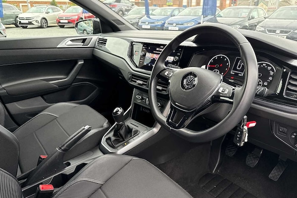 Used Volkswagen Polo 2020 for sale - 76086160: Photo 6