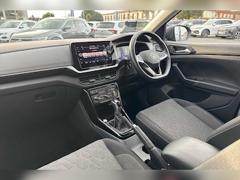 Used Volkswagen T-Cross 2024 for sale - 76359819: Photo