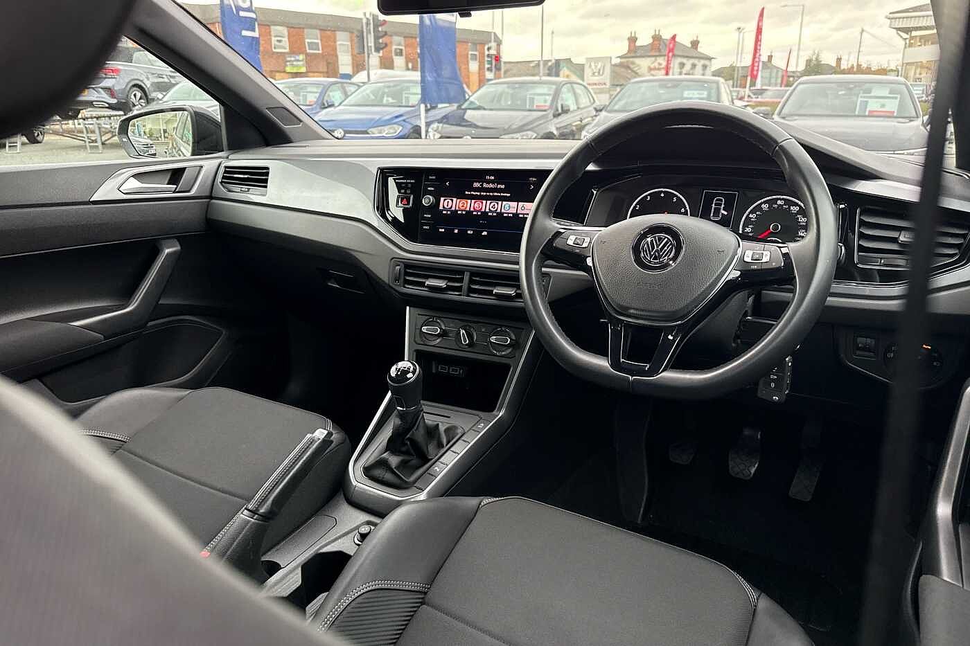 Used Volkswagen Polo 2020 for sale - 76539508: Photo 30