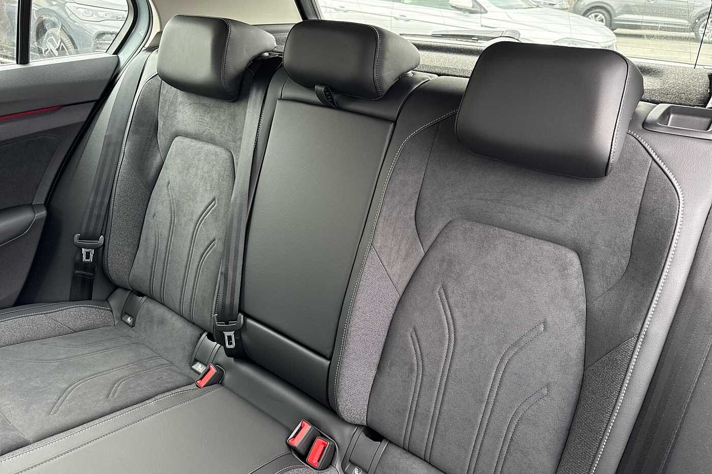 Used Volkswagen Golf 2025 for sale - 77052386: Photo 11